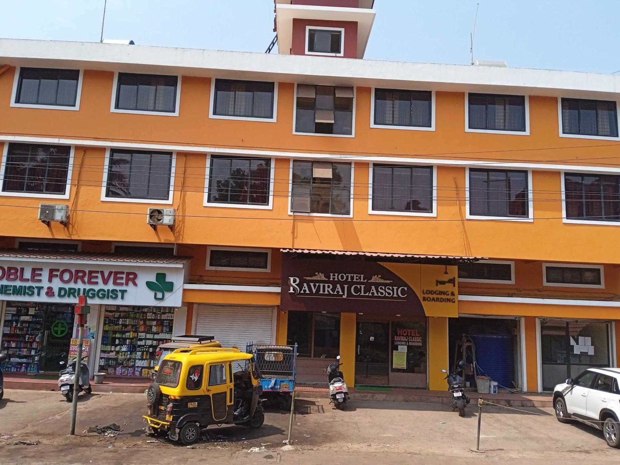Hotel O Raviraj Classic Cana Exteriör bild